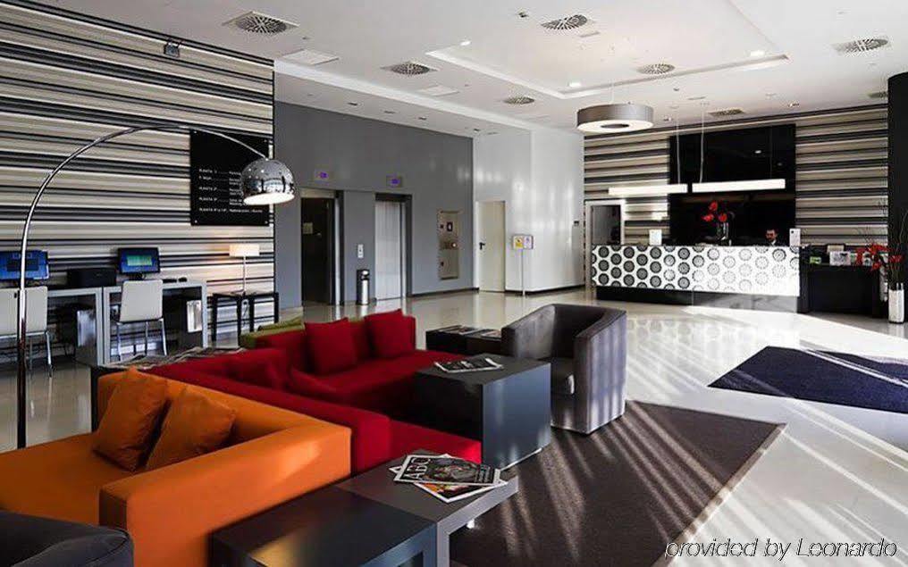 Yit Via Sevilla Mairena Mairena del Aljarafe Interno foto